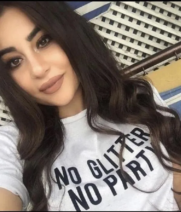 Milli boksörün öldürdüğü Zeynep Şenpınar, gözyaşları ile toprağa verildi