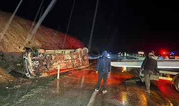 Uşak’ta işçi servisi devrildi: 17 kişi yaralandı! #usak