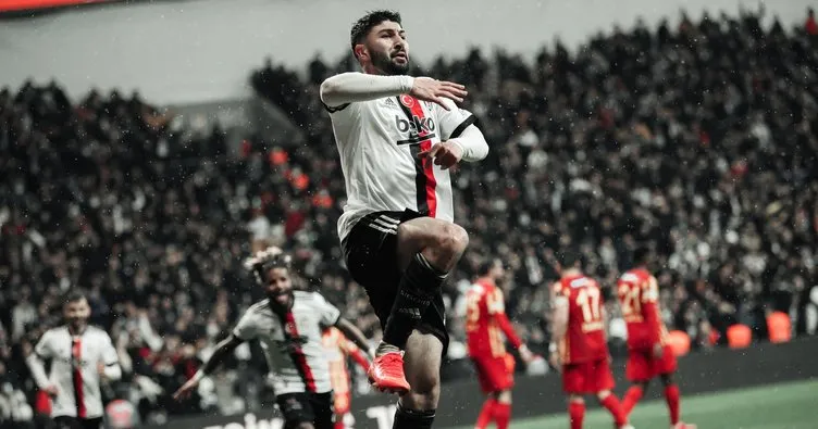 Beşiktaş, Güven Yalçın’la galibiyete koştu! Oyuna sonradan girdi, maça damga vurdu...