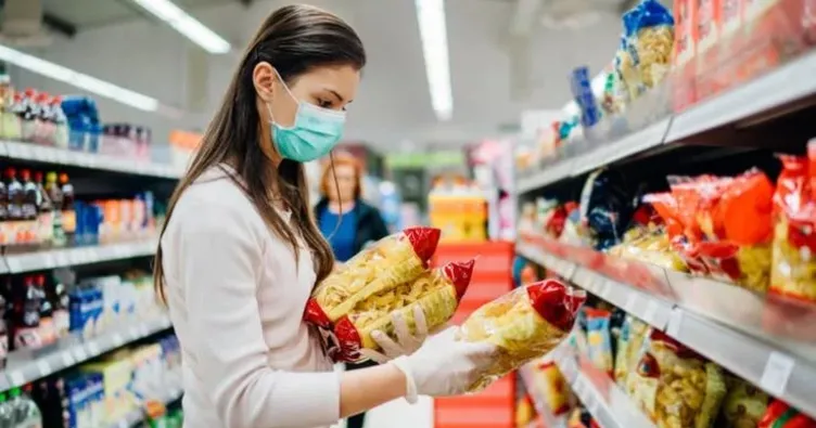 Marketler indirim yarışına girdi