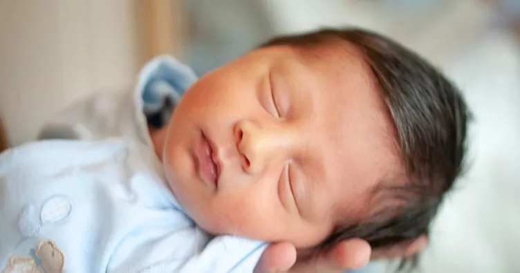 Bebeklerin uyku düzenini sağlayacak 10 adım