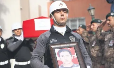 Adana şehidini uğurladı #adana