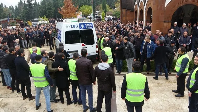 'Sahte peygamber' İskender Erol Evrenosoğlu, Bursa'da toprağa verildi
