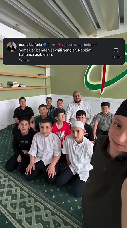 bakan-ciftci-hafizlara-soz-vermisti-yemek-programi-duzenlendi-1778165802065.jpg Bakan Çiftçi, hafızlara söz vermişti: Yemek programı düzenlendi