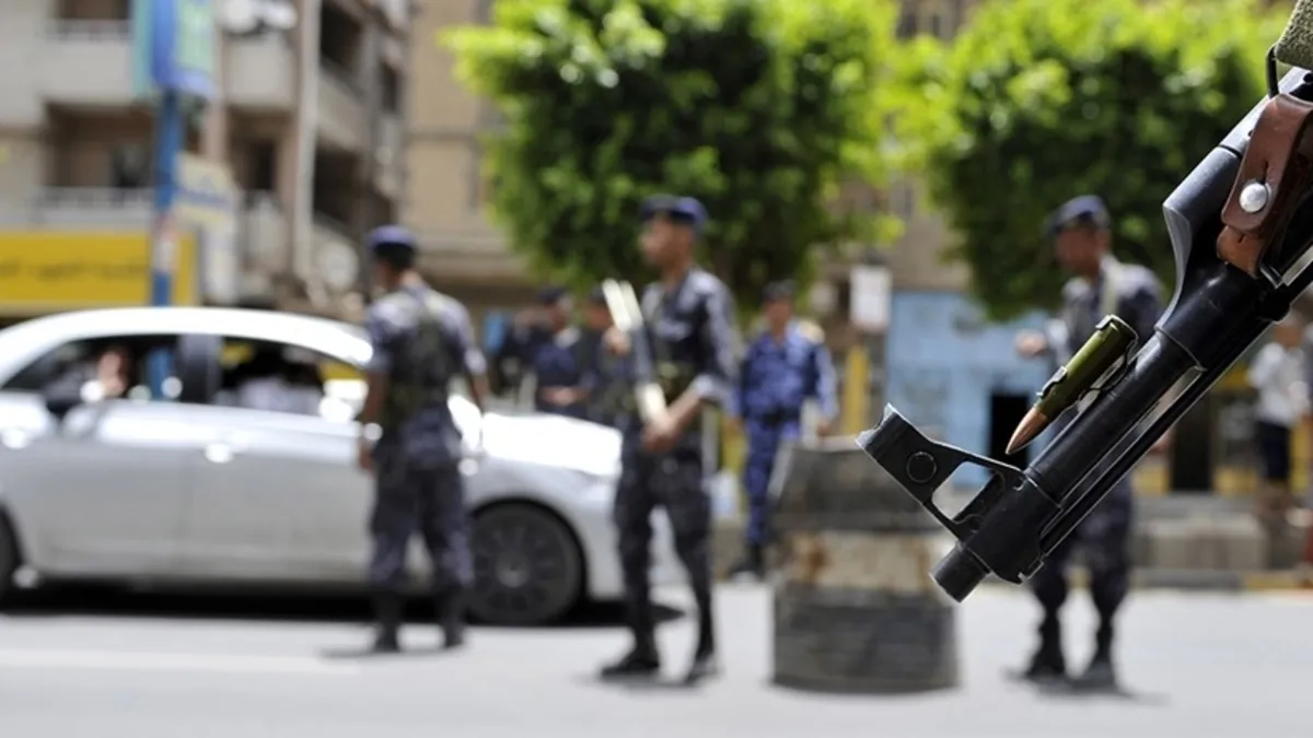 Yemen’de başkanlık sarayına baskın girişimi! Aden’de silahlı gruplar harekete geçti