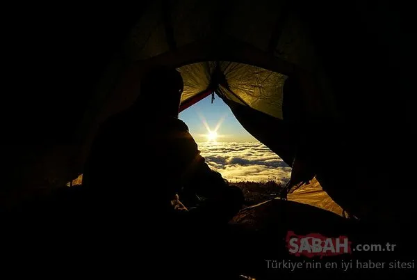 Bu kareler Türkiye'den! 'Bulut denizi' için nöbet tutuyorlar