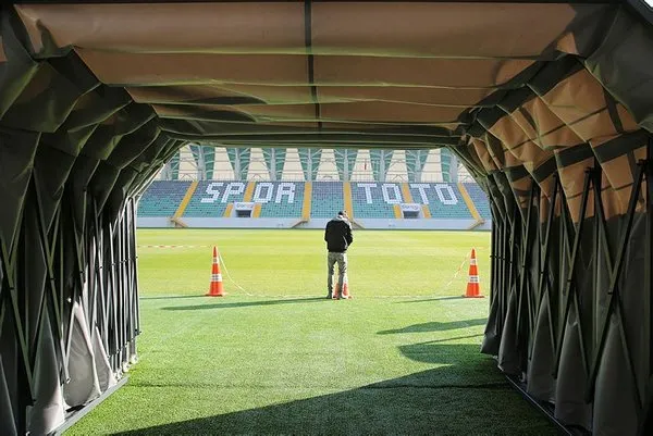 Süper Lig'e bir modern stat daha: Akhisar Belediye Stadı