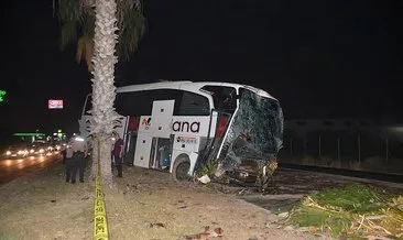 Adana’da yolcu otobüsü traktör ve minibüse çarptı: 8 yaralı