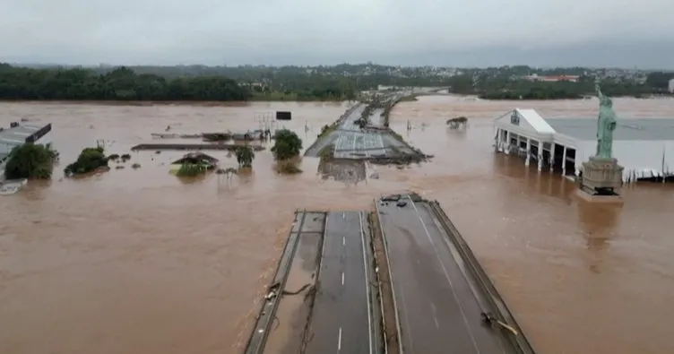 Brezilya’da felaket anları! Köprü sele kapıldı: 39 ölü