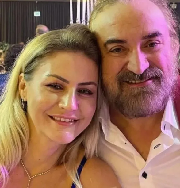 27 yıllık aşkın acısıyla bir kez daha yürek dağladı! Volkan Konak’ın eşi Selma Konak’tan hüzne boğan paylaşım: Özlemek ölmekten bir harf fazla...