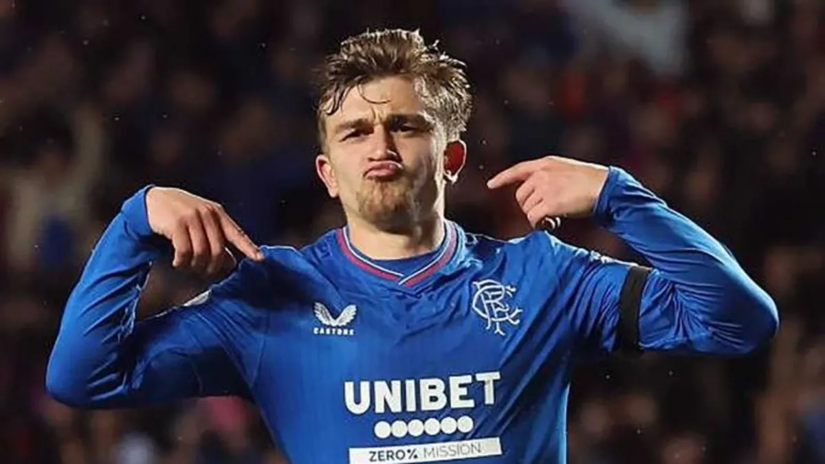 Rıdvan Yılmaz Beşiktaş'a Dönüş Rıdvan Yılmaz İstanbul'a geldi