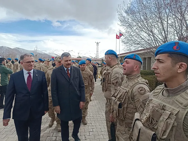 baskan-erdogandan-mehmetcige-bayram-tebrigi-1774022598640.jpg