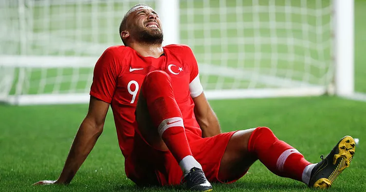 Son dakika: Cenk Tosun’dan kötü haber