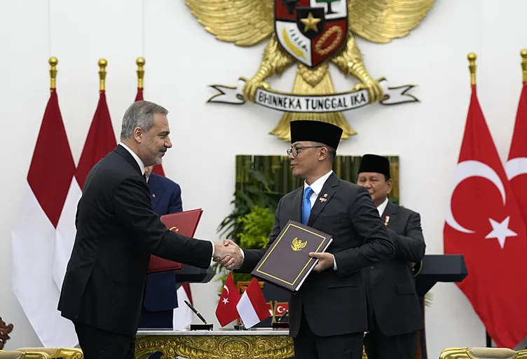 Başkan Erdoğan ve Endonezya Cumhurbaşkanı Subianto imzaladı! 64 maddelik ortak bildiri: 10 milyar dolar ticaret hedefi...