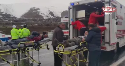 Van’da yolcu midibüsü şarampole devrildi: 20 yaralı | Video