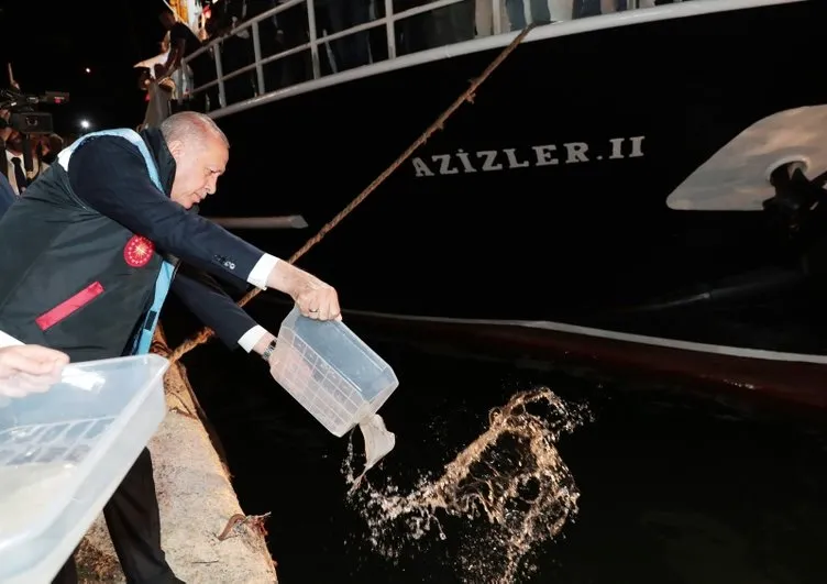 Cumhurbaşkanı Erdoğan, su ürünleri av sezonunun açılış programına katıldı