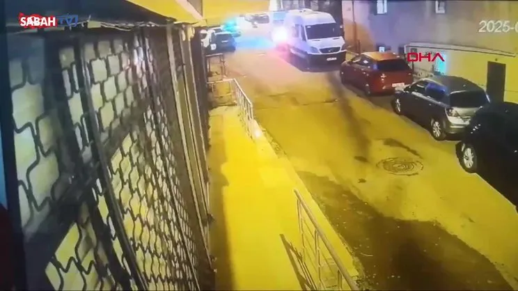 Tetikçi tutup eşinin kuyumcu dükkanını kurşunlattı | Video