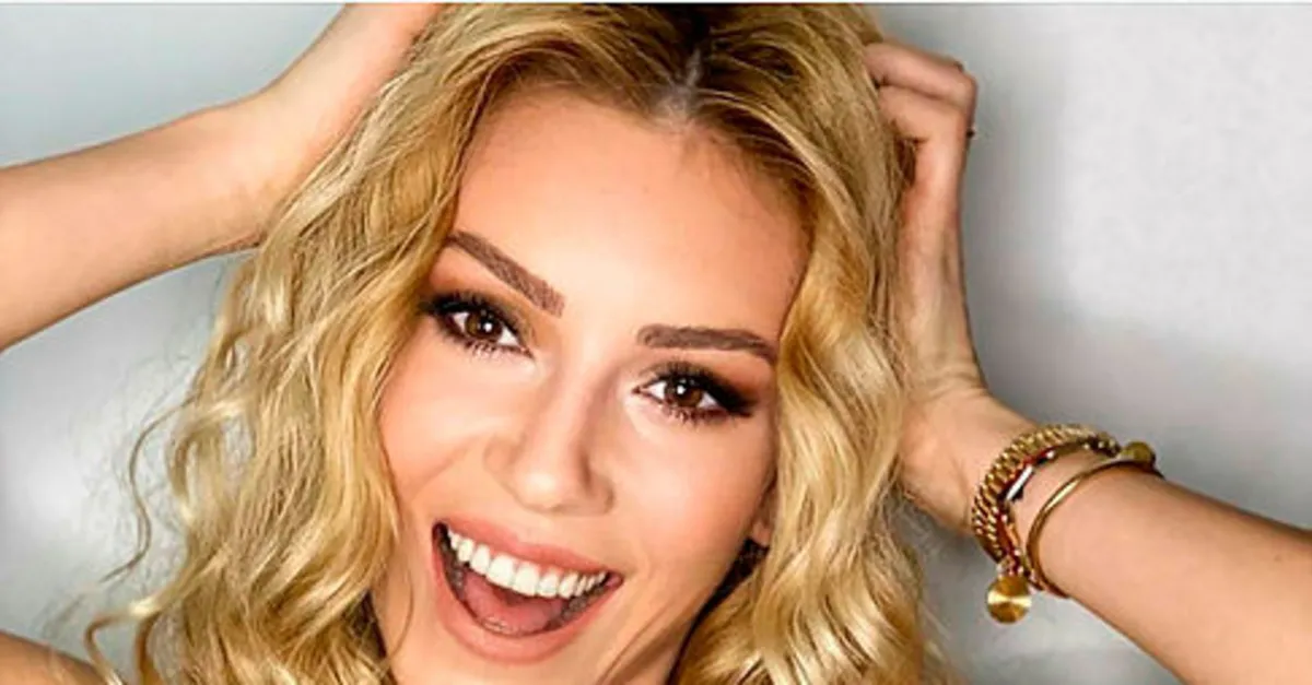 Sinem Kobal In Yeni Sac Modeli Takipcilerinden Tam Not Aldi Magazin Haberleri