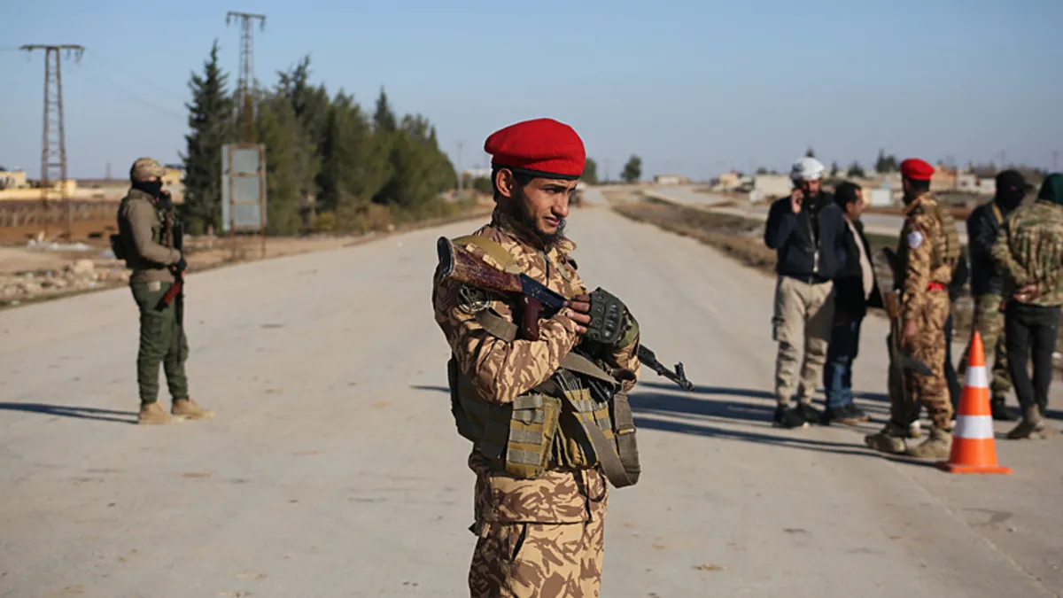 SON DAKİKA | Suriye ordusundan PKK/YPG'ye operasyon: Terör hedefleri ateş altında