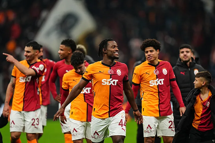 Son dakika haberi: VAR kayıtları açıklandı! Galatasaray - Trabzonspor maçındaki o pozisyon çok tartışılmıştı...