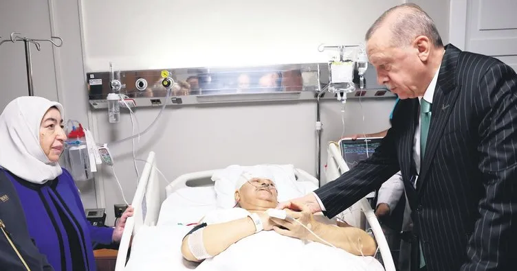 Binali Yıldırım, ambulans uçakla İstanbul’a getirildi