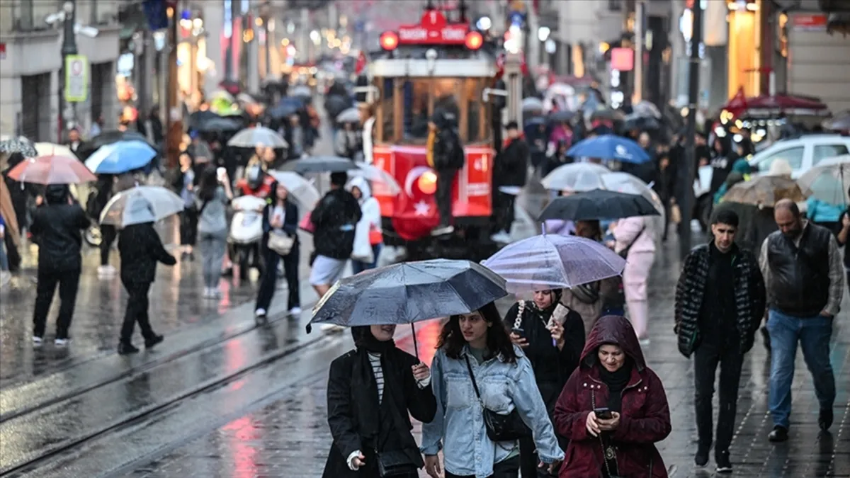 SON DAKİKA… Meteoroloji’nden peş peşe hava durumu uyarısı! İstanbul dahil 43 kent için sağanak ve kar alarmı: O saatlere dikkat! SON DAKİKA… Meteoroloji’nden peş peşe hava durumu uyarısı! İstanbul dahil 43 kent için sağanak ve kar alarmı: O saatlere dikkat!