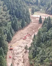 Çin’de heyelan faciası: 3 ölü, 9 kayıp