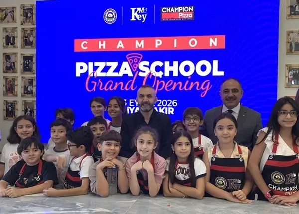 pizzada-diyarbakir-devrimi-orgu-peyniri-mozarellanin-tahtini-sarsacak-1792392694945.jpg
