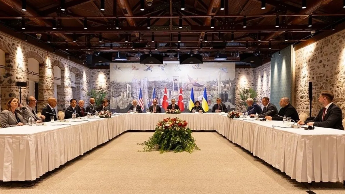 Barış için gözler İstanbul’da: Rusya’dan müzakere mesajı! ‘Yeniden başlamaya hazırız’ Barış için gözler İstanbul’da: Rusya’dan müzakere mesajı! ‘Yeniden başlamaya hazırız’