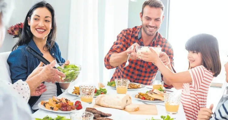 Bayram sofralarında aşırıya kaçmayın!
