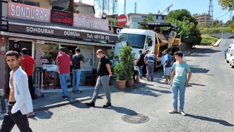 İstanbul’da akıllara durgunluk veren kaza! Kebapçıya işte böyle daldı...