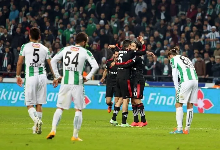 Torku Konyaspor - Beşiktaş maçının fotoğrafları
