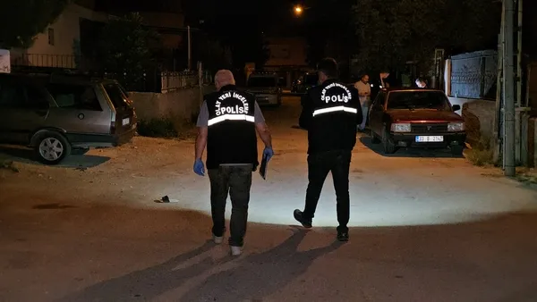 komsular-arasindaki-yuksek-ses-kavgasi-kanli-bitti-5-yarali-1777620957312.jpg