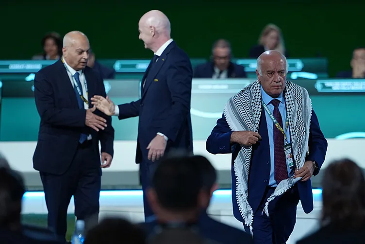 FIFA kongresinde tarihi rest: İsrailli temsilciye dünyanın gözü önünde soğuk duş! ‘Onun elini sıkmam’