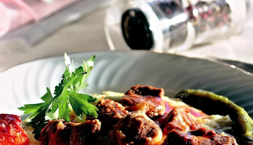 Beğendili Kebap