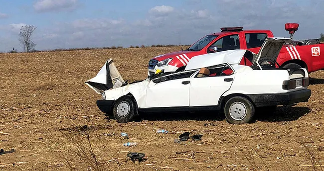 Tekirdağ’da korkunç kaza! Araç takla attı: 1 ölü, 2 yaralı Tekirdağ’da korkunç kaza! Araç takla attı: 1 ölü, 2 yaralı