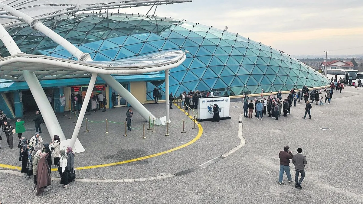 Kelebek Bahçesini 4 milyon kişi gezdi