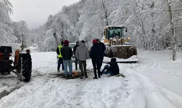 Traktörle gezerken mahsur kaldılar
