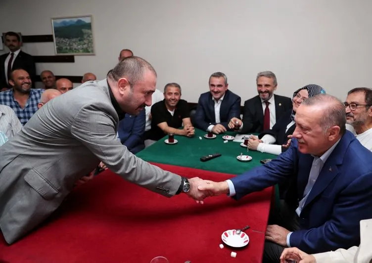 Cumhurbaşkanı Erdoğan’dan Kasımpaşa’ya sürpriz ziyaret