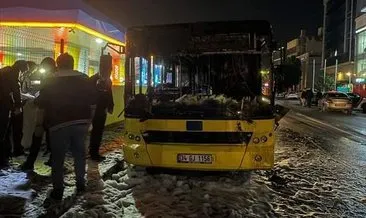 İstanbul’da park halindeki İETT otobüsü yandı #istanbul