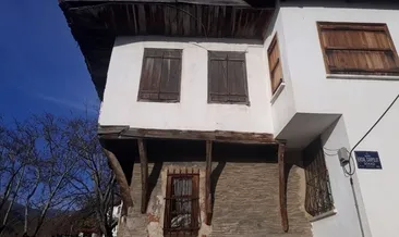 Her köşesinde tarih gizli