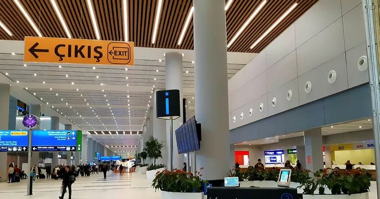 İstanbul Havalimanı’nda yolculara 36 dilde  ’anlık çeviri’ hizmeti