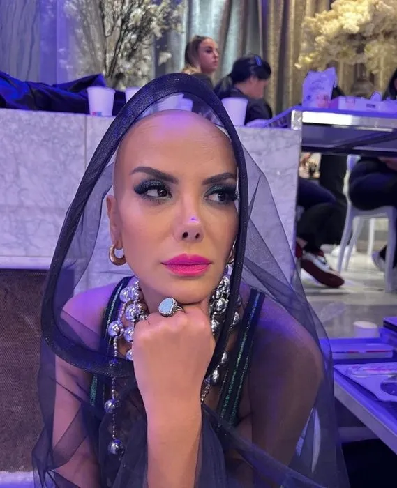 Tanyeli isyan etti! ‘Borç yaptı’ iddialarına hasta yatağında cevap verdi