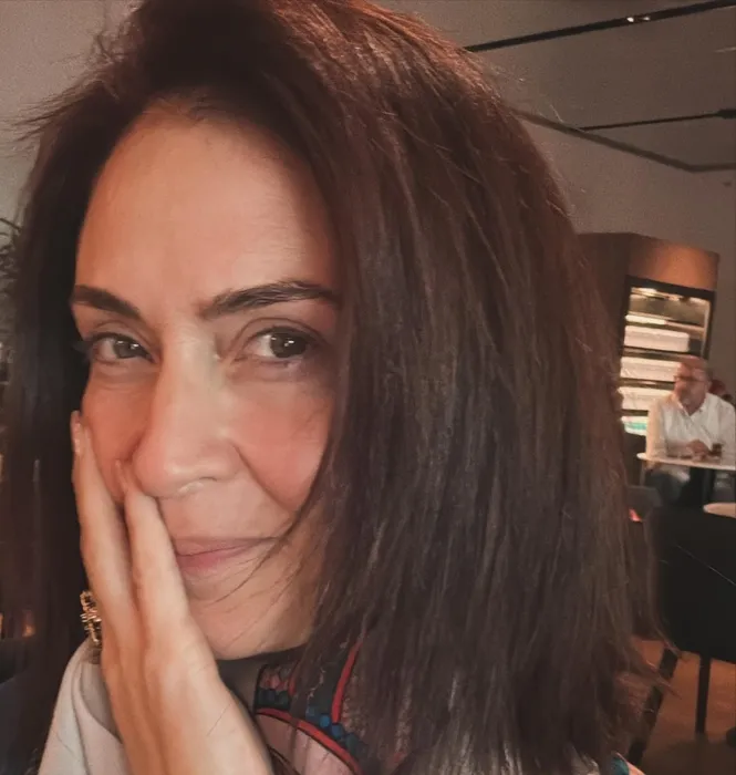 Ceyda Düvenci artık sarışın değil! Hayranlarına yok artık dedirten o değişim...