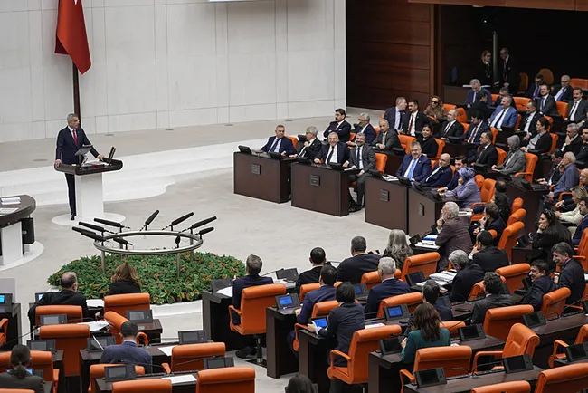 bakan-memisoglu-tbmmde-acikladi-turkiye-dunyanin-onde-gelen-saglik-destinasyonlarindan-biri-1765648594687.jpeg Bakan Memişoğlu TBMM'de açıkladı: Türkiye dünyanın önde gelen sağlık destinasyonlarından biri