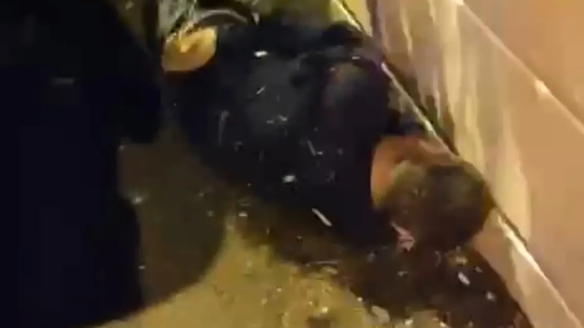 Adana’da arkadaş dehşeti: Önce küfürleşti sonra vurdu! “Ölüm Allah’ın emri” Adana’da arkadaş dehşeti: Önce küfürleşti sonra vurdu! “Ölüm Allah’ın emri”