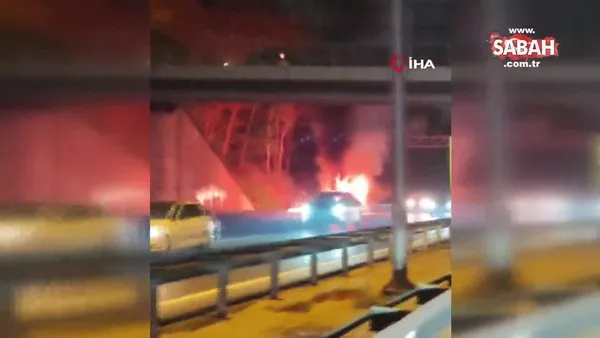 Fatih Sultan Mehmet Köprü’nde araç alev alev yandı