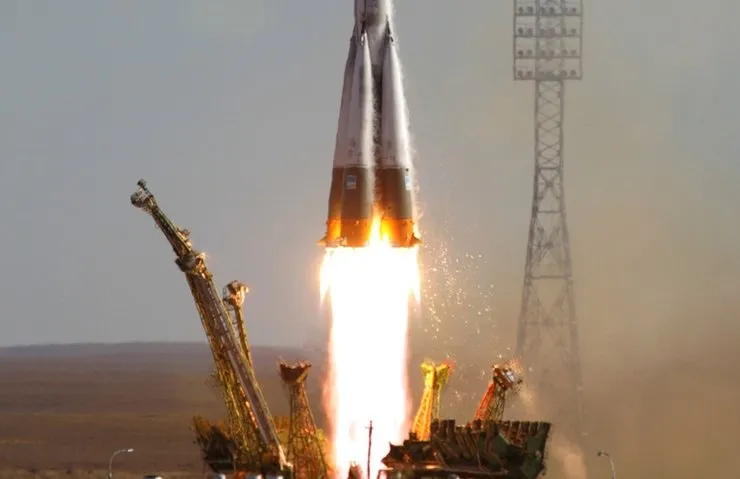 Uyda etuk rus kokraklari Uyda etuk rus kokraklari