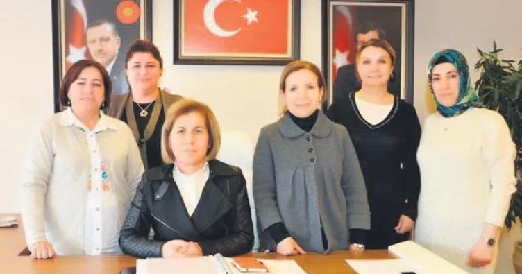AK Parti’li kadınlar, 28 Şubat’a karşı tek yürek