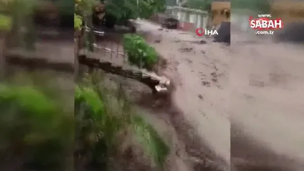 Hindistan'da sel felaketi: 8 ölü | Video